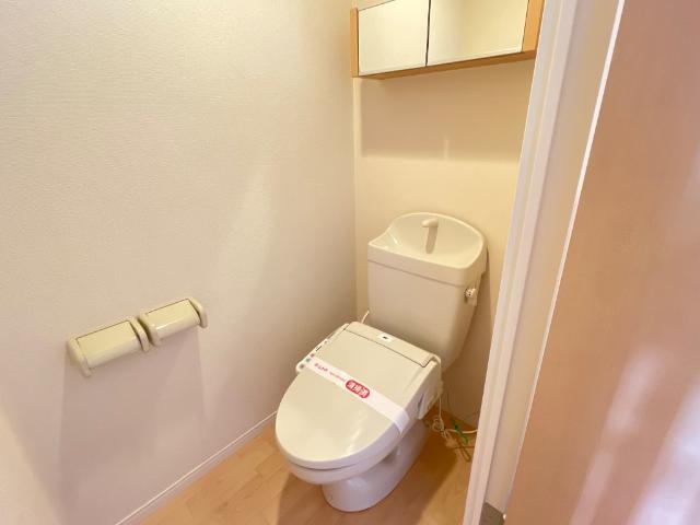 トイレ　シャワー付トイレ