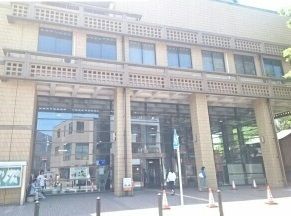 役所　逗子市役所（役所）まで500m