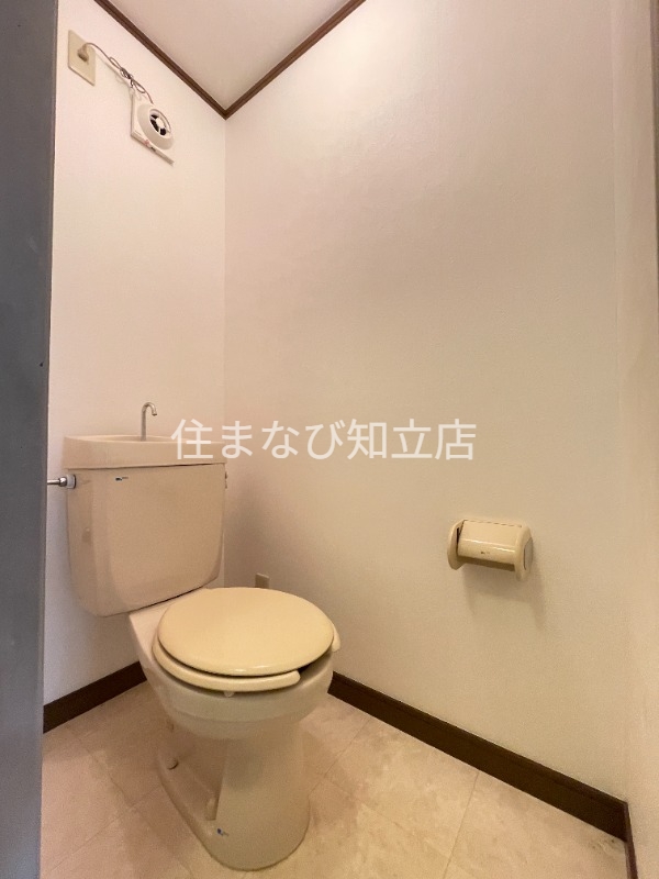 トイレ　別部屋写真