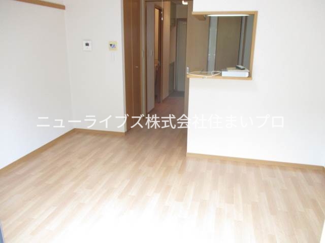 京阪本線 寝屋川市駅 徒歩17分 2階建 築21年の居間写真