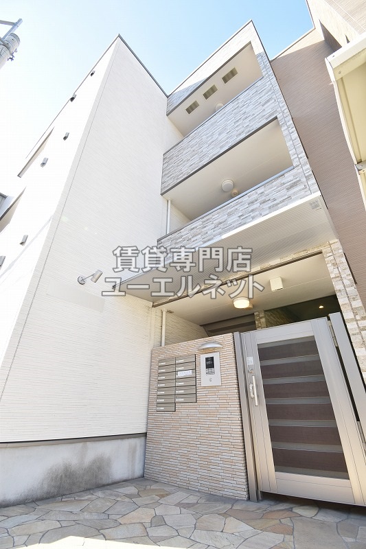建物外観　綺麗な外観