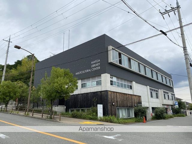 図書館　箕面市立図書館小野原図書館（図書館）まで1412m