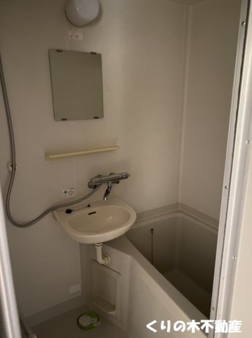 バス・シャワールーム　同タイプのお部屋です（現況を優先します）