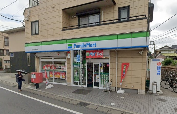 コンビニ　ファミリーマート 松戸新田駅前店（コンビニ）まで511m