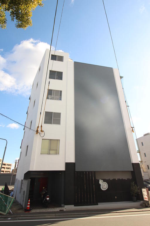 ヤマサマンションの建物外観