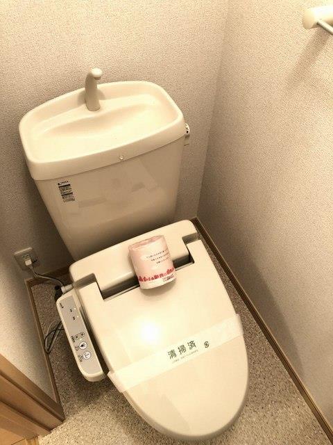【エスポワール・スピカのトイレ】