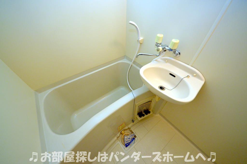 プランドール牧野駅前の風呂写真