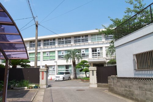 【Ｂｒｉｌｌａｎｔｅ広の小学校】