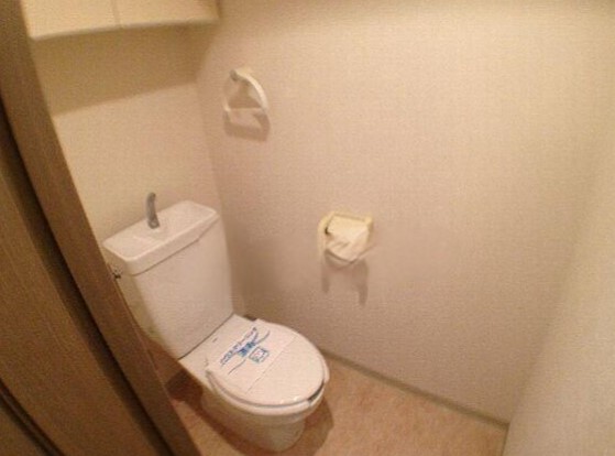 トイレ　別部屋参考写真