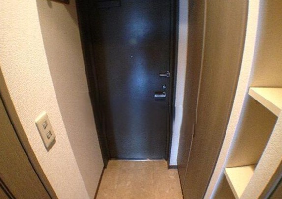 玄関　別部屋参考写真
