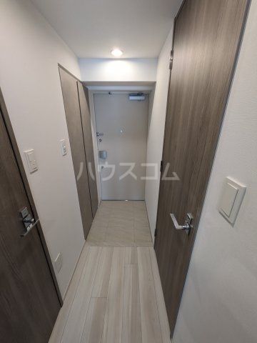 【杉並区上高井戸のマンションの玄関】