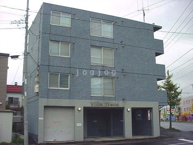 札幌市白石区川北一条のマンションの建物外観