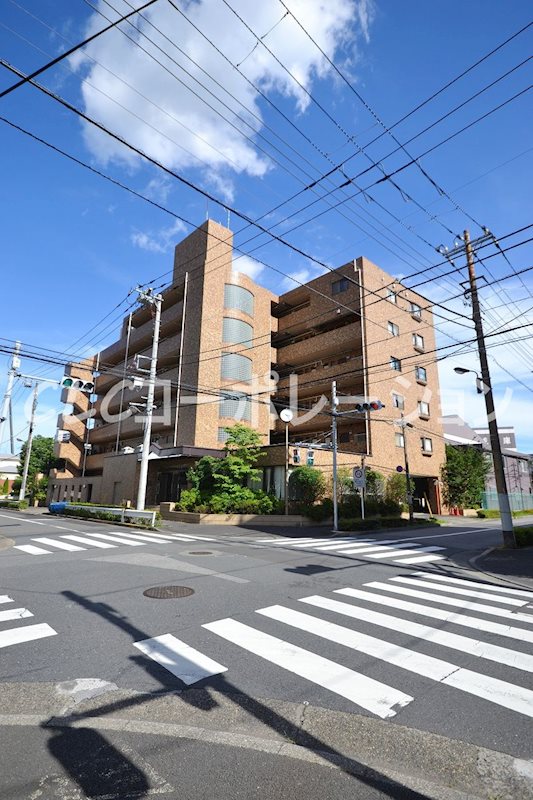 足立区千住関屋町のマンションの建物外観