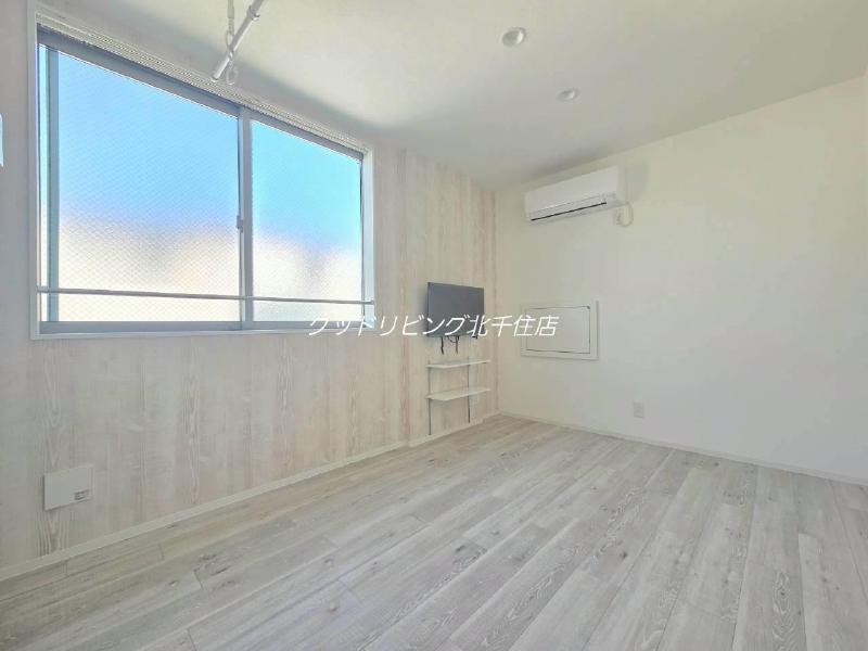 居室・リビング　2025/09/01　304号室