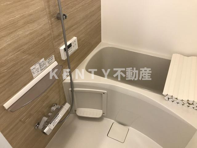 バス・シャワールーム　お風呂です