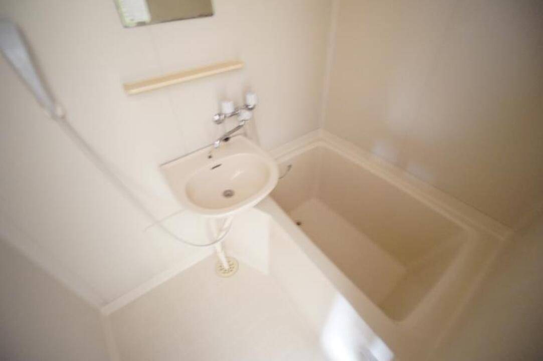 バス・シャワールーム　浴室