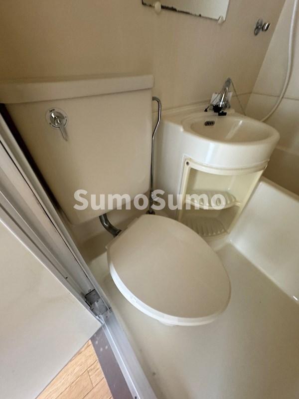 トイレ　シンプルで使いやすいトイレです