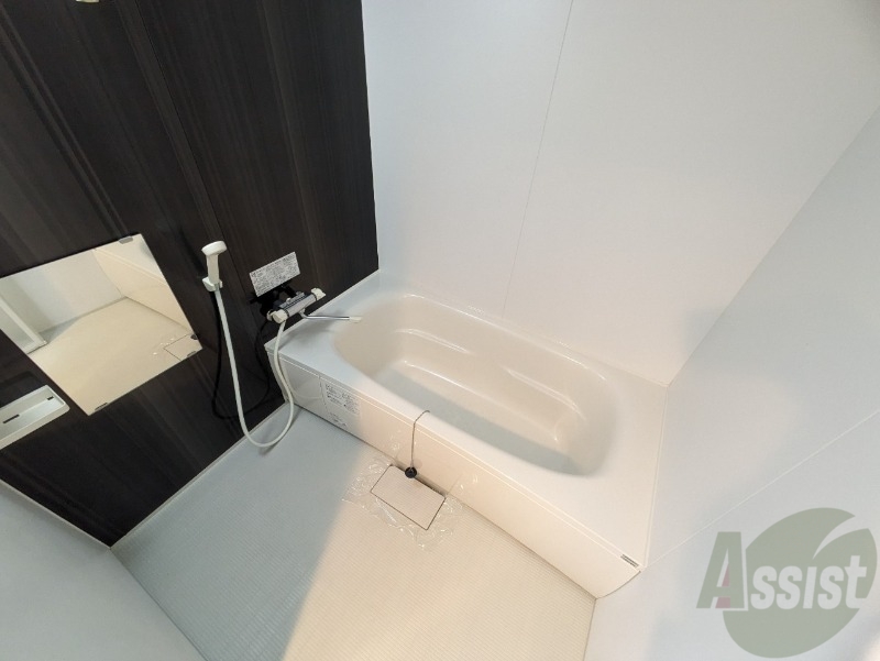 バス・シャワールーム　お風呂です。ゆっくりお風呂につかるのも体に良いですね～