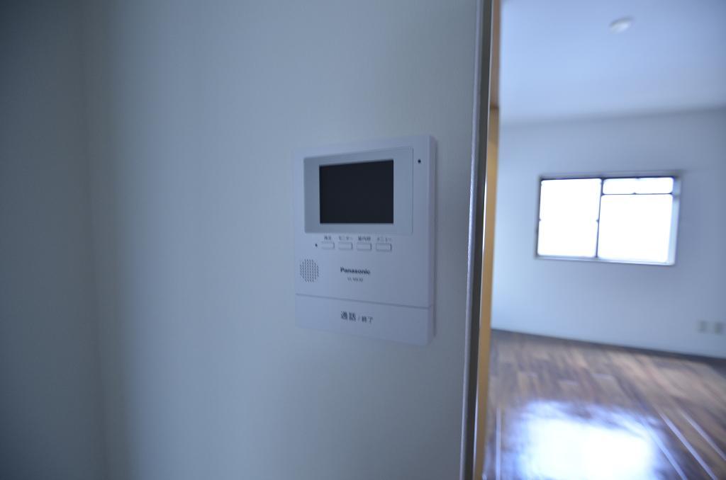 セキュリティ　カメラ付インターホン