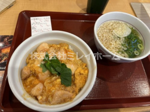 飲食店　なか卯 大森北一丁目店（飲食店）まで154m