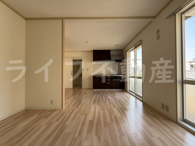 居室・リビング　おしゃれな居間です