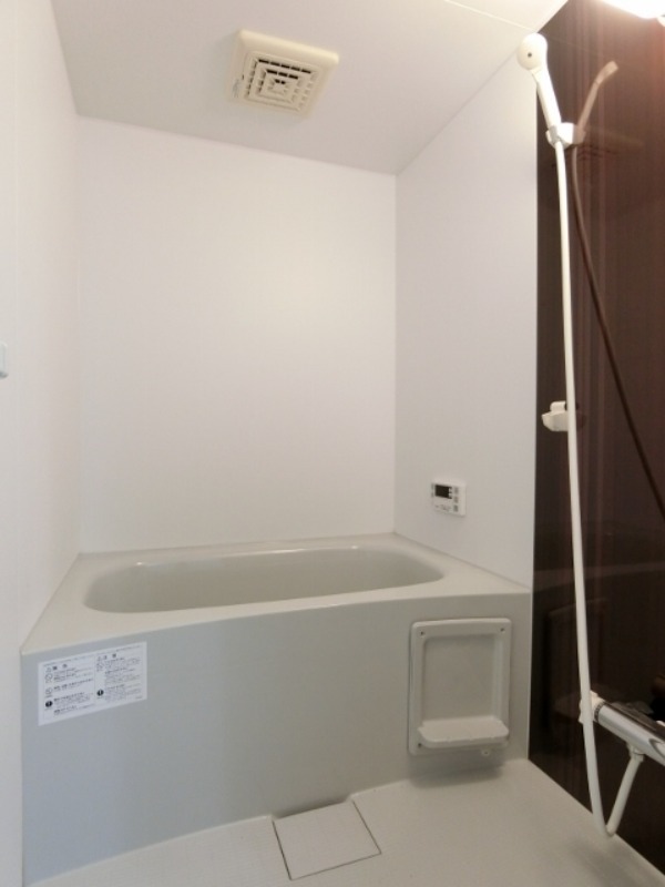 バス・シャワールーム　図面と現状に相違がある場合には現状を優先