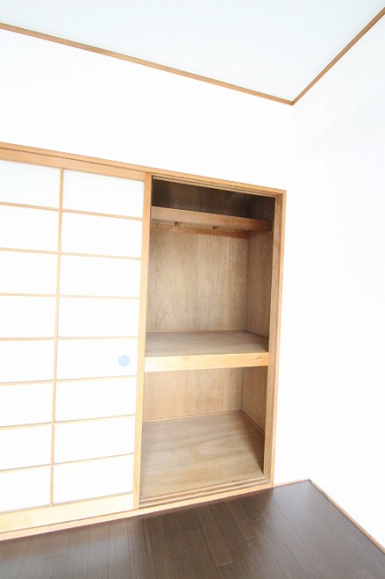 収納　同物件、別号室のものです。