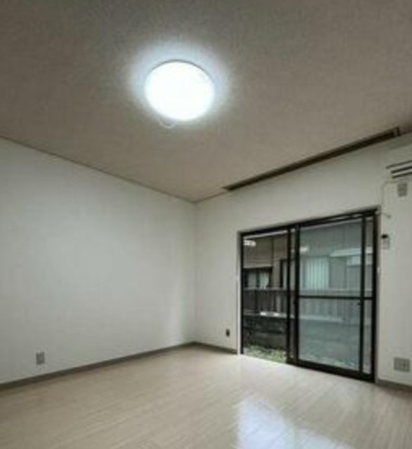 居室・リビング　参考写真です。