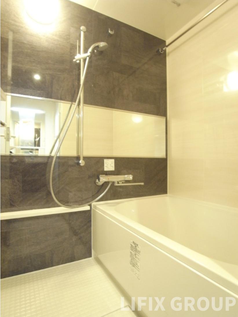 バス・シャワールーム　風呂