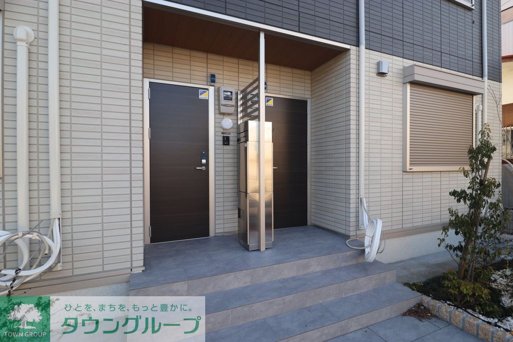 玄関　エントランス