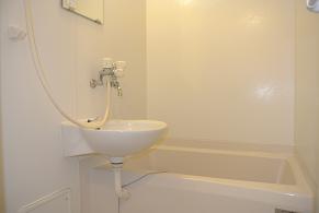 バス・シャワールーム　バスルーム