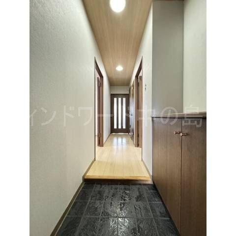 玄関　詳細は、ウィンドワード中の島店までご相談下さい。