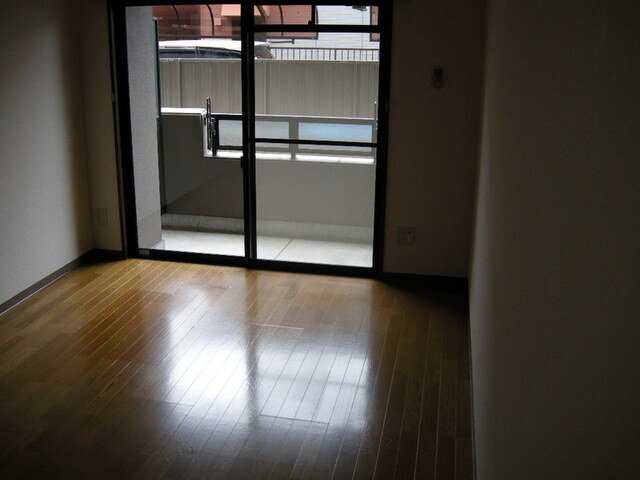 居室・リビング　別室の参考写真です。※現況優先