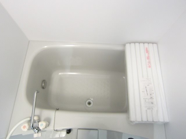 バス・シャワールーム　バスルーム