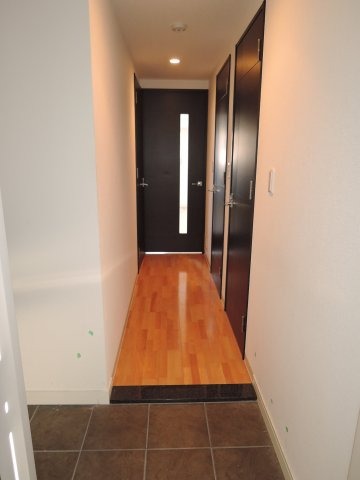 玄関　同タイプの部屋です