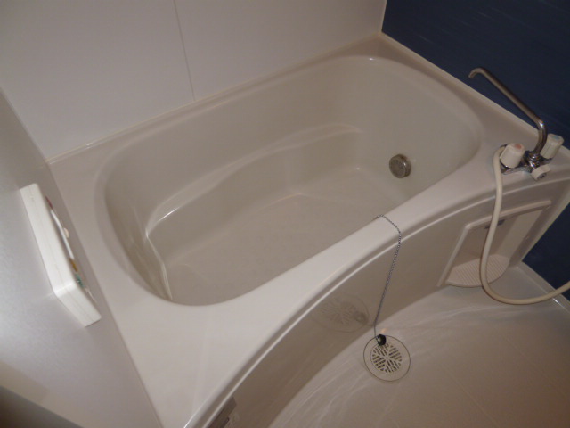 バス・シャワールーム　追い焚きバス