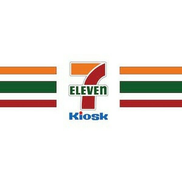 コンビニ　セブンイレブン札幌八軒1条東1丁目店（コンビニ）まで310m