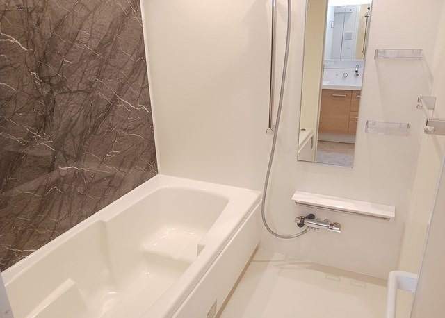 バス・シャワールーム　同仕様