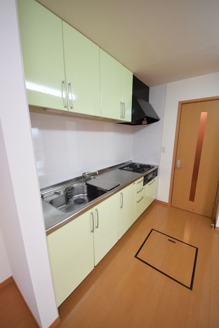 キッチン　★グリル付きのシステムキッチン★