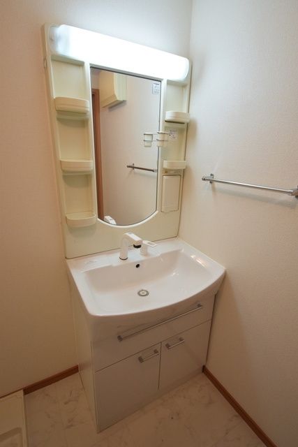 洗面設備　★朝の支度も捗る独立洗面台★