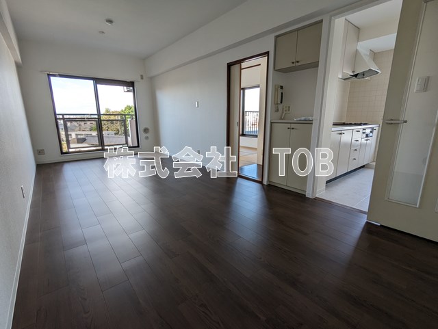 居室・リビング　※別号室参考写真※