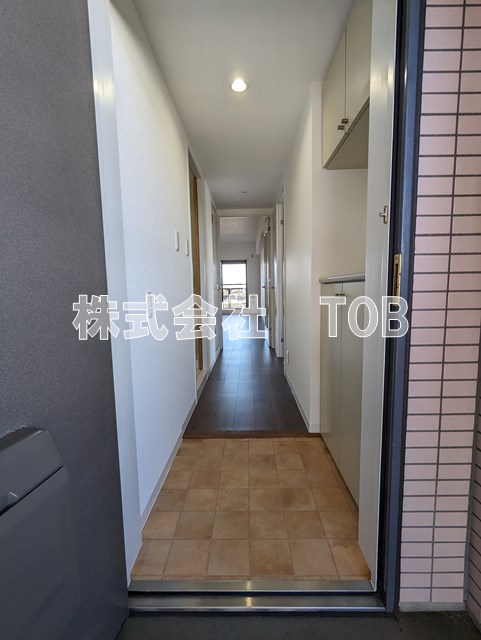玄関　※別号室参考写真※