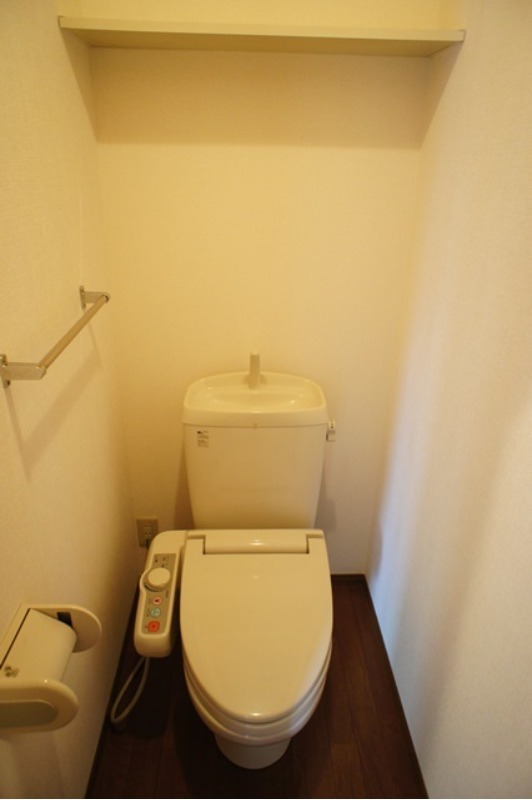 トイレ　図面と現状に相違がある場合には現状を優先