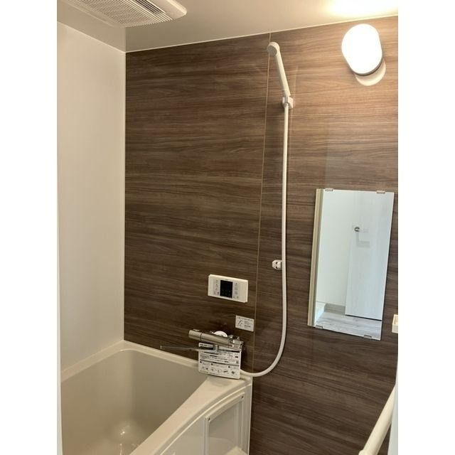 バス・シャワールーム　お風呂です