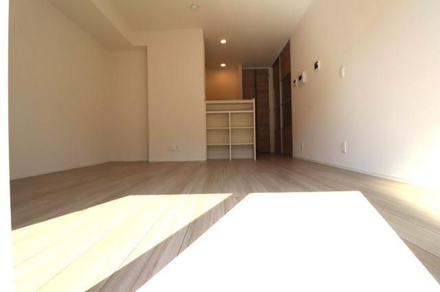 居室・リビング　ＬＤＫ１２、１１帖