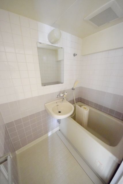 バス・シャワールーム　室内・室内設備