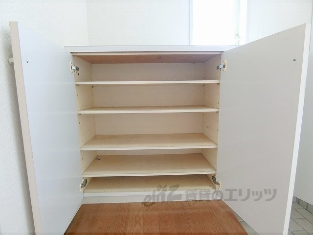 収納　下駄箱