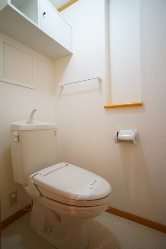 トイレ　図面と現状に相違がある場合には現状を優先