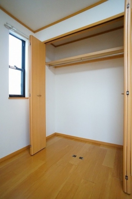 収納　図面と現状に相違がある場合には現状を優先