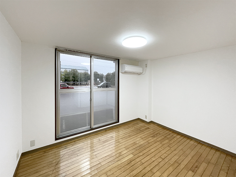 居室・リビング　現況と異なる場合は現況を優先